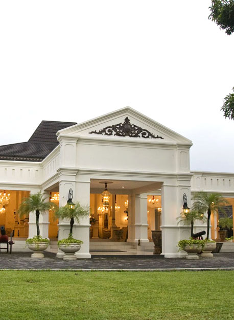 destinasi liburan solo museum batik danar hadi